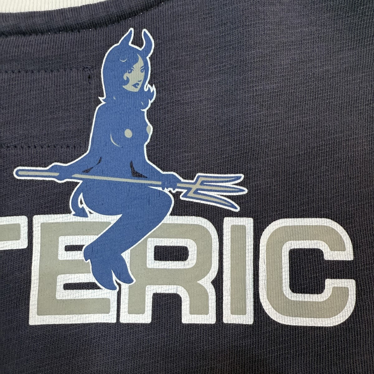 Supreme×Hysteric Glamour 24AW/69 Football Topヒステリック Supreme×Hysteric Glamour 24AW/69 Football Topヒステリック