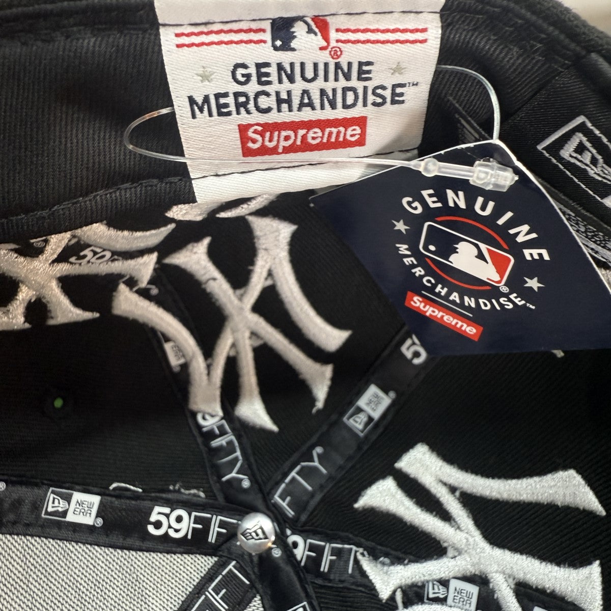 Supreme - 本日中値下げ シュプリーム  ニューヨークヤンキース おまけ付き Supreme(シュプリーム) 21AW/New York Yankees Box Logo New Era