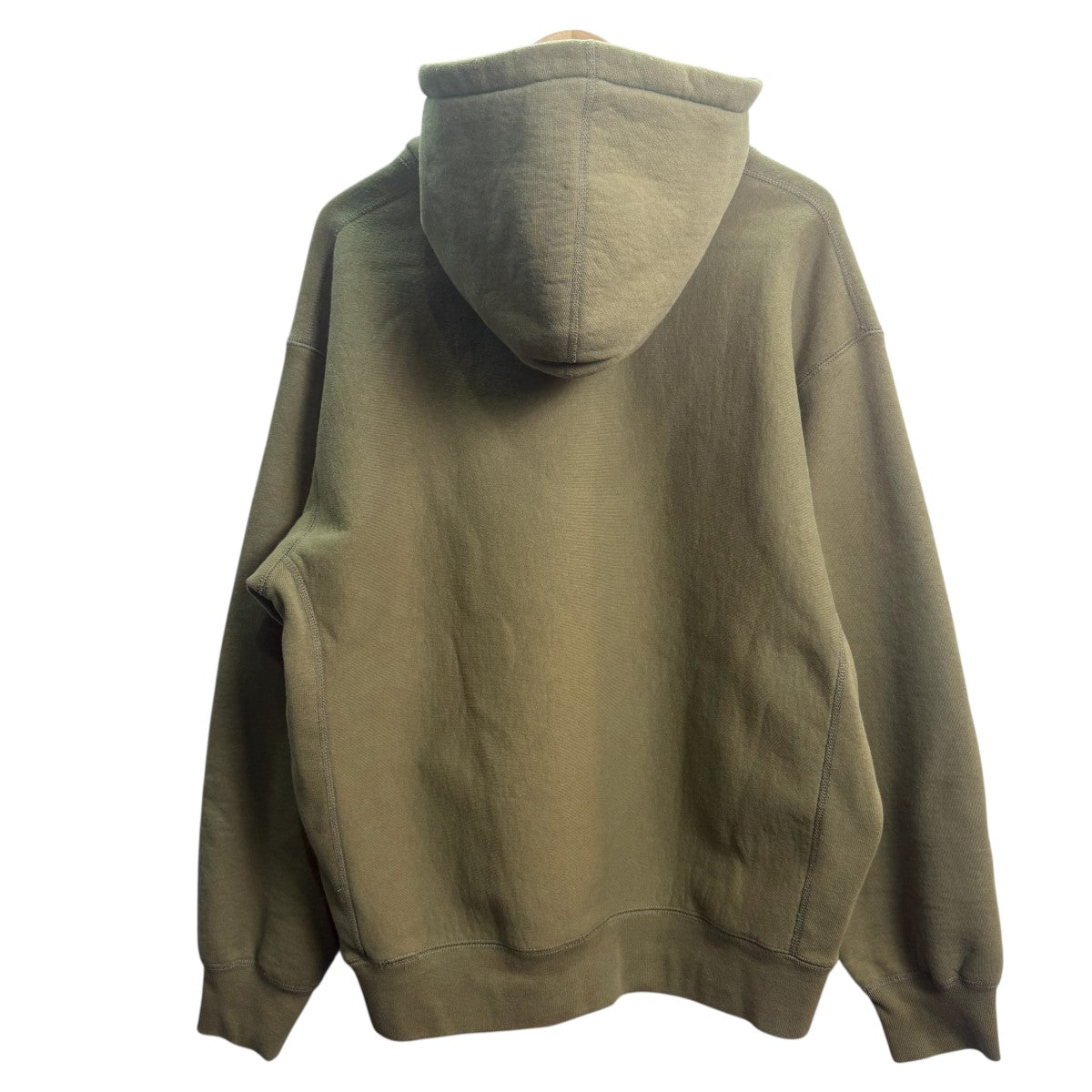 【BE:FIRSTリュウヘイ着用】シュプリーム☆ラインストーンロゴパーカーXL. 2023AW ファッション 【極美品BE:FIRSTリュウヘイ着用