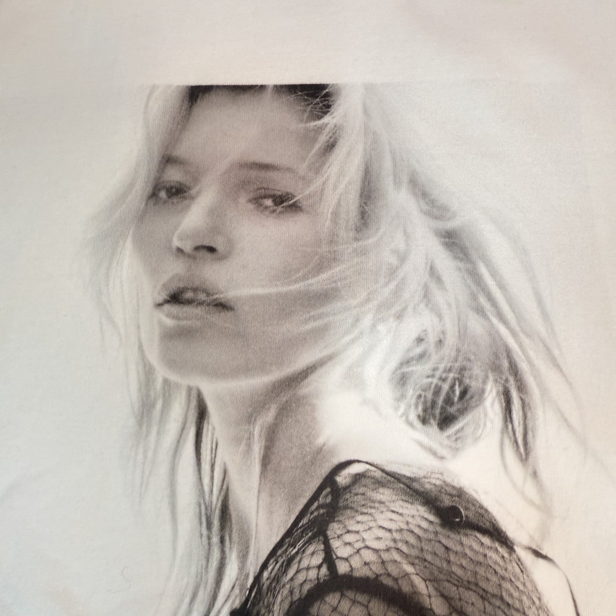 美品 BIOTOP × デイビッド・シムズ ×ケイトモス M BIOTOP(ビオトープ) / 25SS vol.2【Kate Moss by David Sims