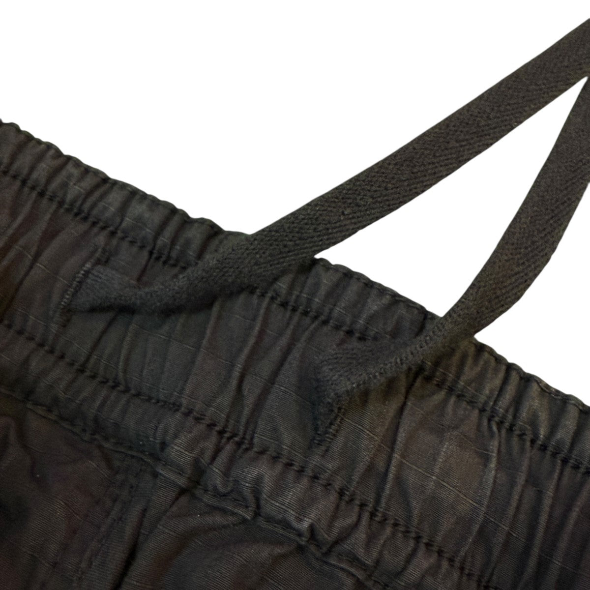 STONE ISLAND(ストーンアイランド) 25SS/MIL-SPEC STRECH RIPSTOP-TC