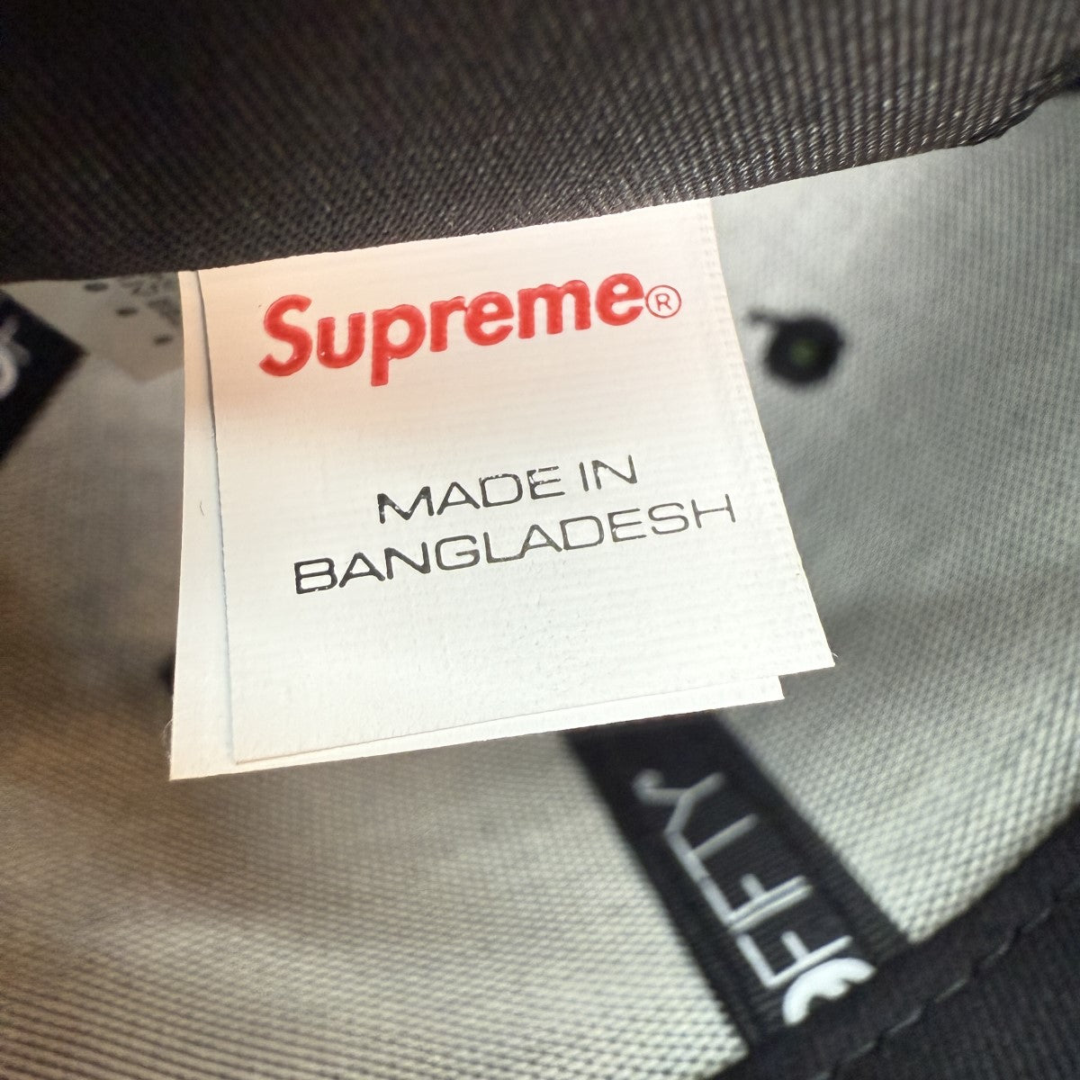 定価50,000未使用Supreme(シュプリーム)22SS Supreme(シュプリーム) 22SS/2-Tone Box Logo New Era／2トーン