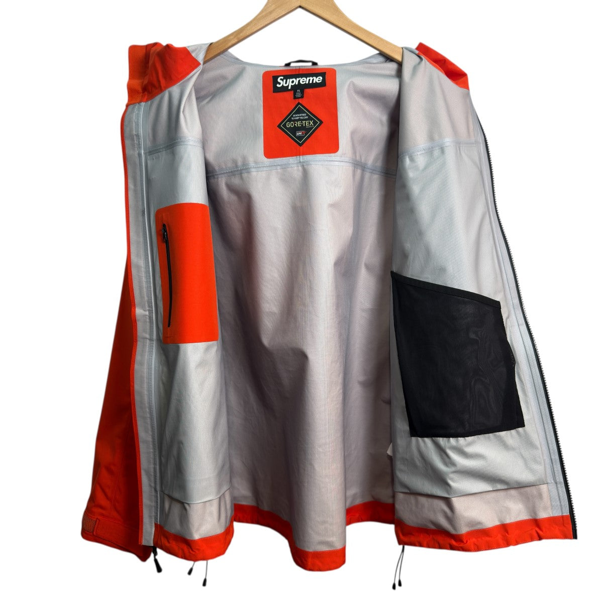 Supreme(シュプリーム) 24SS/GORE-TEX Taped Seam Shell Jacket