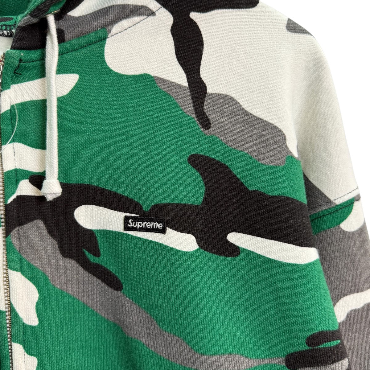 Supreme 25AW/Small Box Zip Up Hooded Sweatshirt／スモールボックスジップアップパーカー 古着・中古-2枚目のアイテム画像