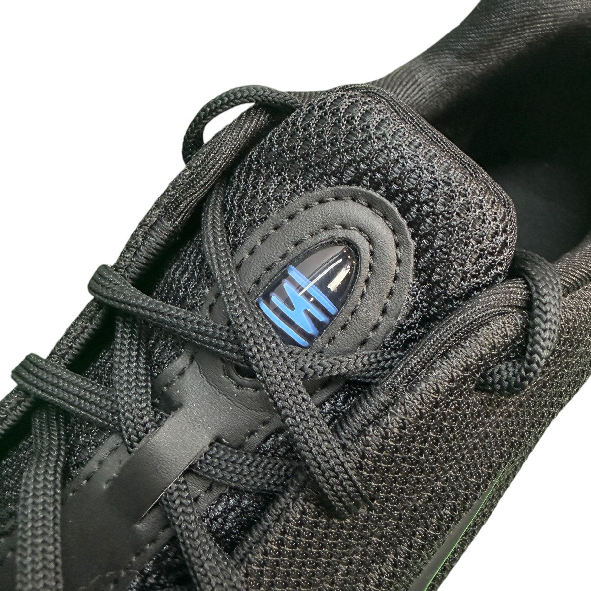 W SHOX Z Black／Blue Hero／Off Noir／ショックス Z/HQ7540-005