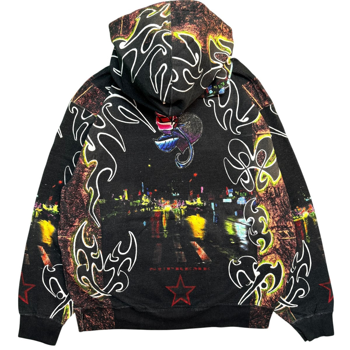 Supreme 22SS/East Broadway Hooded Sweatshirt／イーストブロードウェイスウェットパーカー/中国製 古着・中古-2枚目のアイテム画像