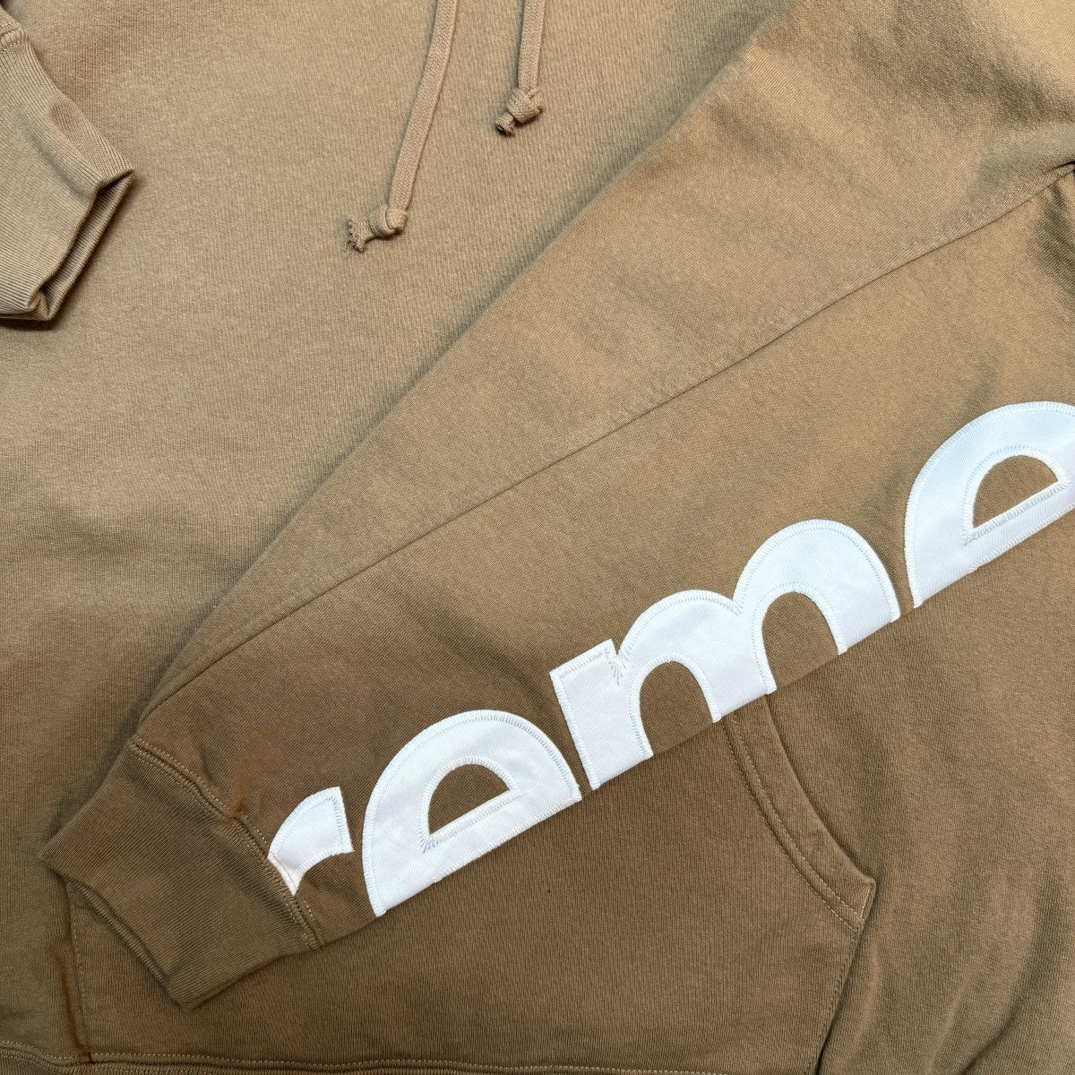Supreme 22SS/Cropped Panels Hooded Sweatshirt／クロップパネルスウェットパーカー/中国製 古着・中古-3枚目のアイテム画像