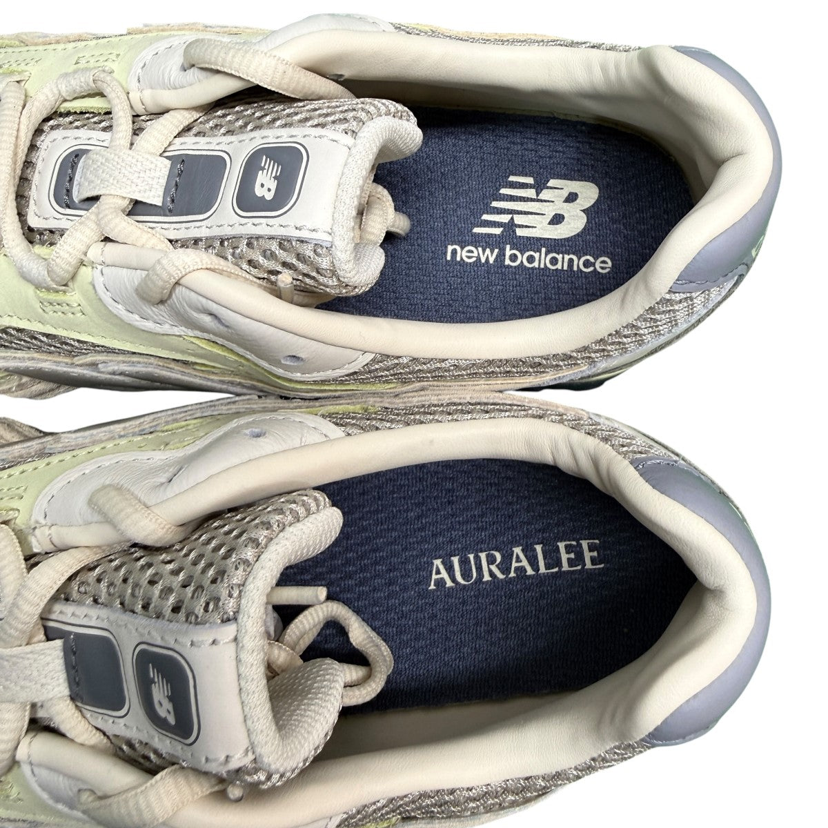 26SS/U204L7YU／コラボ 204L Cream スニーカー