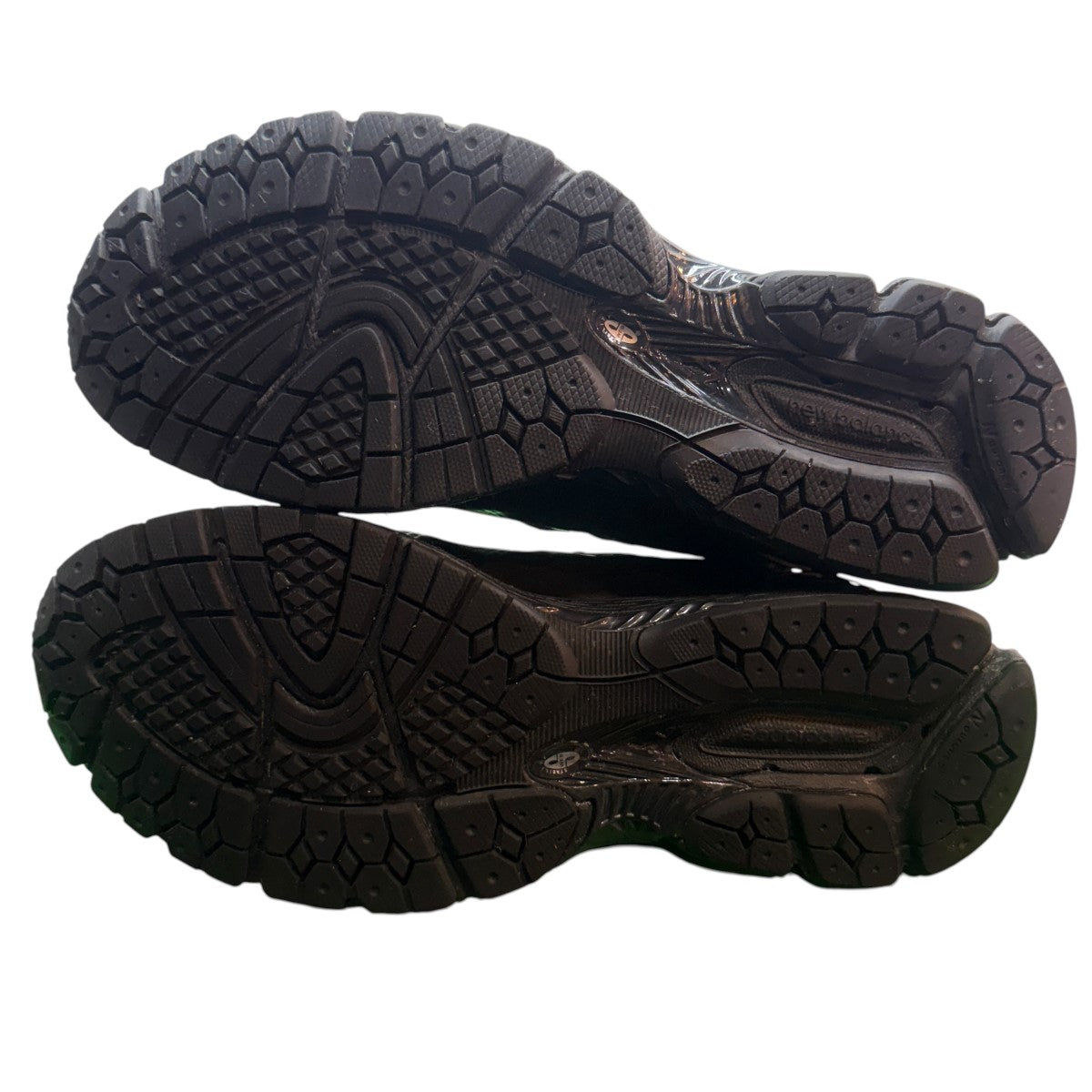 26SS/1906X GTX／BLACK ALKALINE GREEN／1906ゴアテックススニーカー/U190631U