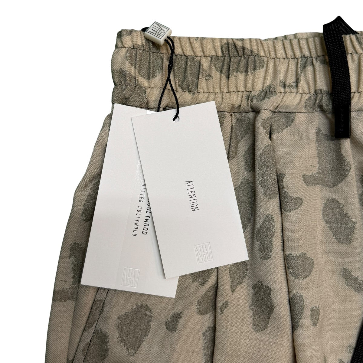26SS/2TUCK EASY HALF PANTS／2タックイージーショートパンツ/2261-CP50-018peg
