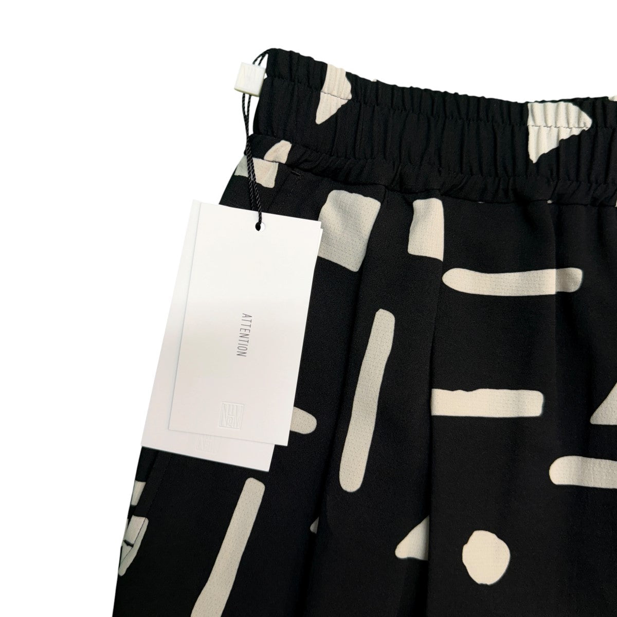26SS/2TUCK EASY HALF PANTS／ツータックイージーハーフパンツ/2261-CP50-016peg