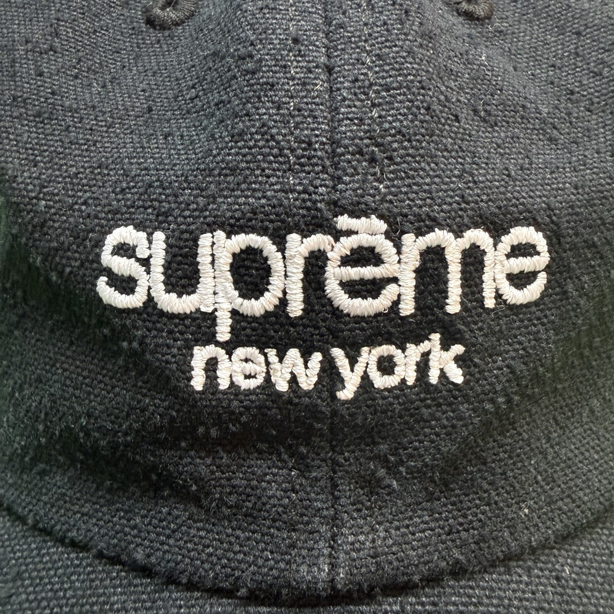 Supreme 23SS/Classic Logo 6-Panel／Black／クラシックロゴ6パネルキャップ/ウォッシュド加工 古着・中古-2枚目のアイテム画像