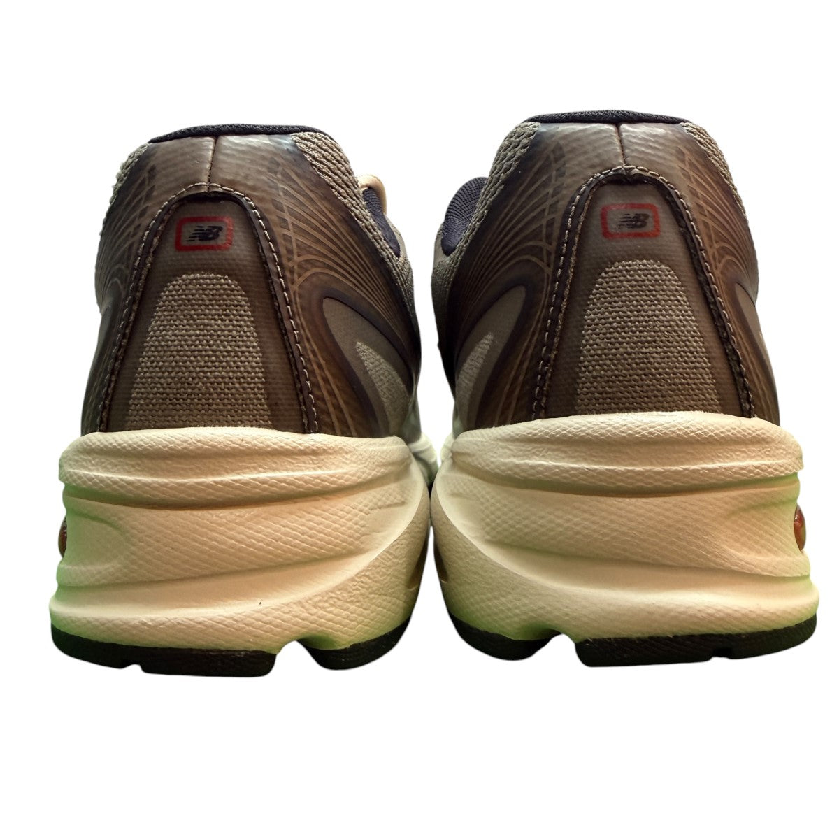 26AW/740Mushroom／U740N8M2 スニーカー/U740N8M2