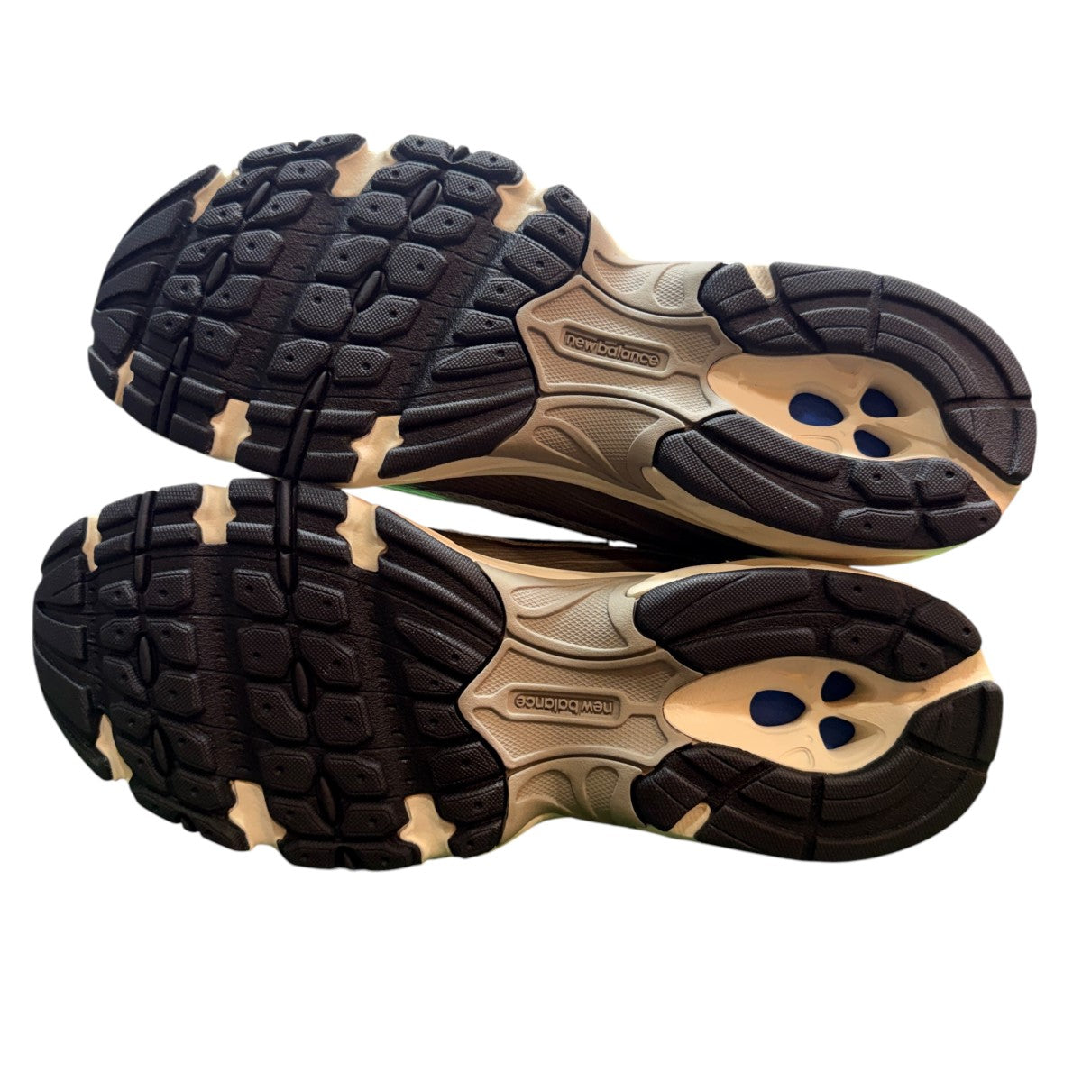 26AW/740Mushroom／U740N8M2 スニーカー/U740N8M2