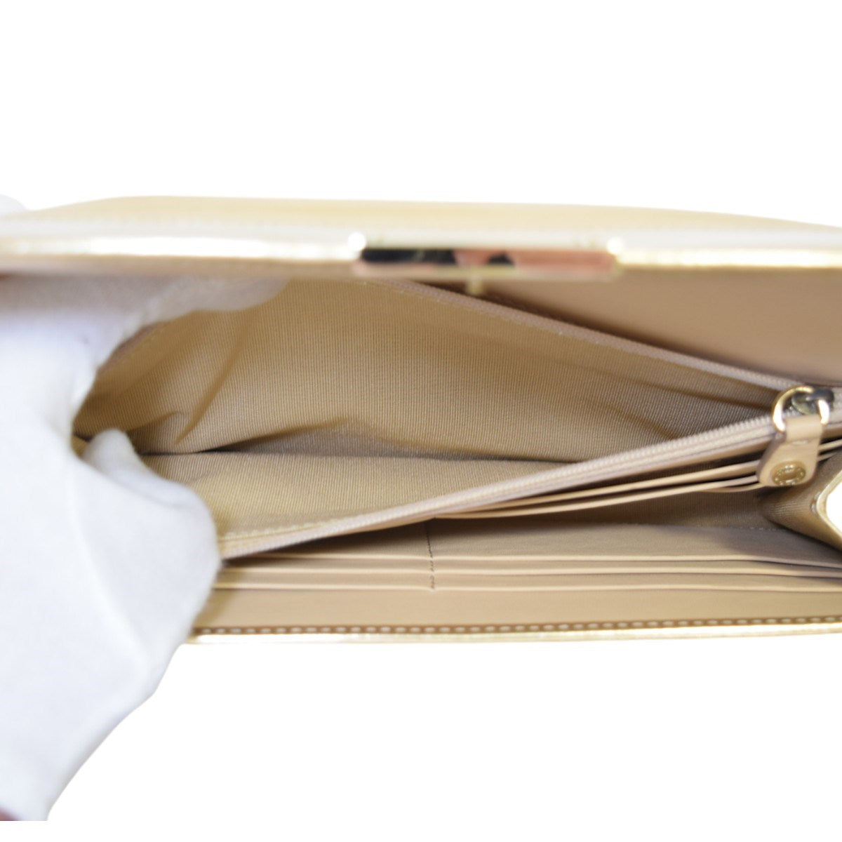 クラッチバッグ