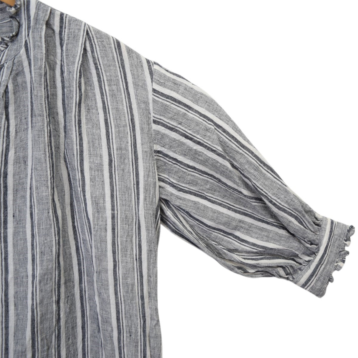 CLOTH＆CROSS リネンスタンドフリルスキッパーワンピースストライプキッパーワンピース 古着・中古-4枚目のアイテム画像