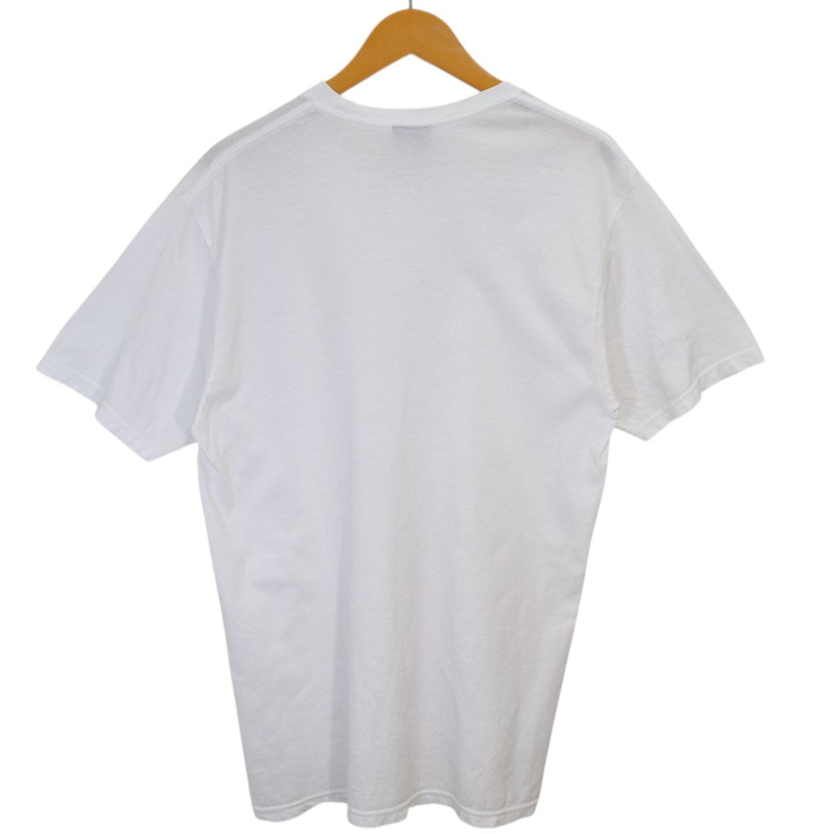 stussy(ステューシー) GUAMロゴ刺繍Tシャツ ホワイト サイズ M｜【公式
