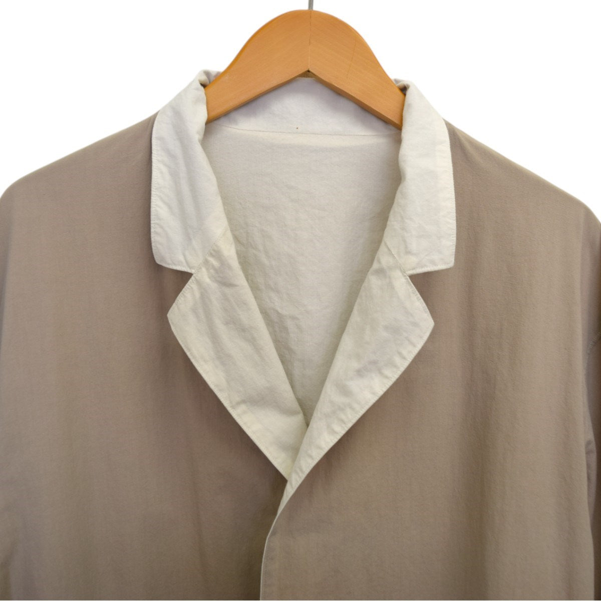URU(ウル) COLOR PIN WEATHER ／ BUTTONLESS JACKETジャケット