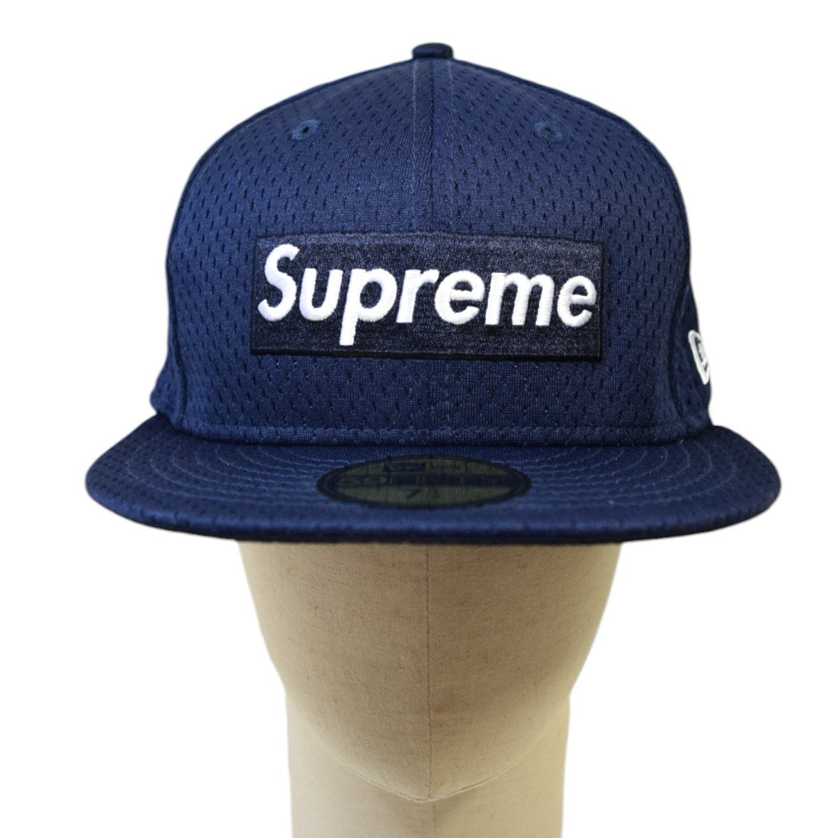 【新品・未着用】　Supreme ネイビーキャップ ロゴ刺繍　サイズ調整可 8018001493440_1.jpg?v=