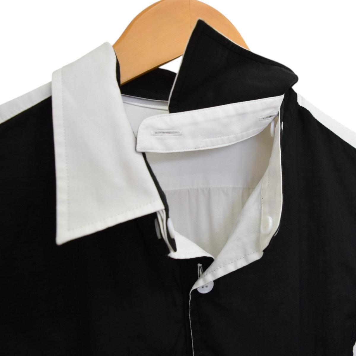 Yohji Yamamoto pour homme 白黒使いスペアカラーBリバーシブルデザインシャツ 2023AWHJ-B73-515 古着・中古-7枚目のアイテム画像