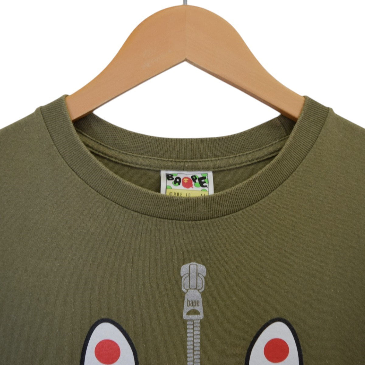 シャークTシャツ
