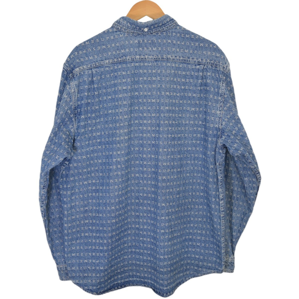 トップス Supreme Jacquard Logos Denim Shirt Supreme Warp Jacquard Logos Denim Shirt (SS21) - $148