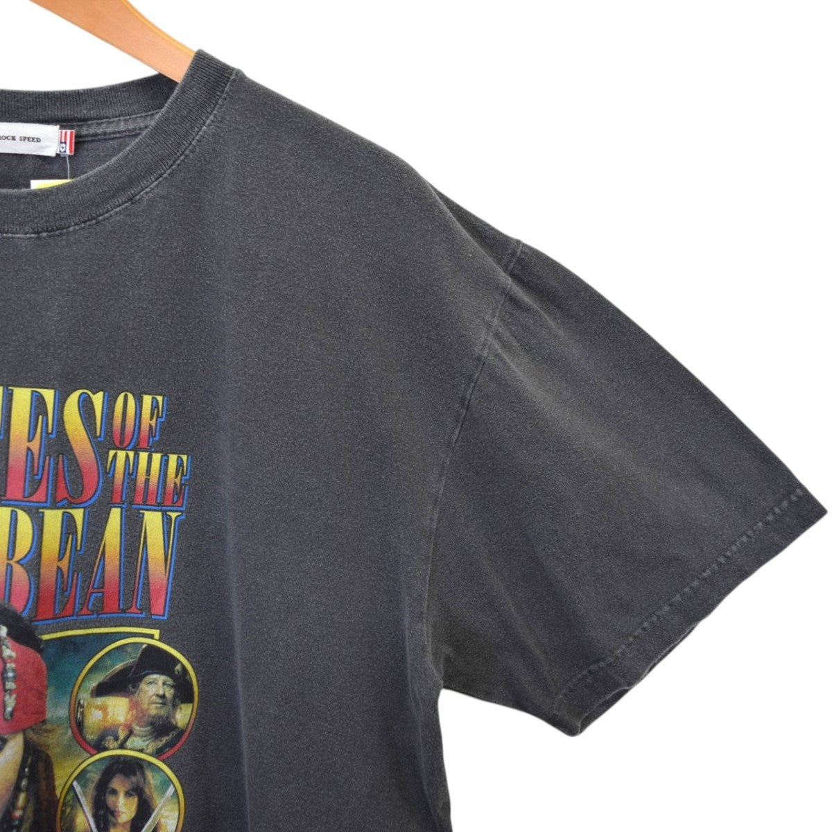PIRATES OF THE CARIBBENパイレーツオブカリビアン プリントTシャツ
