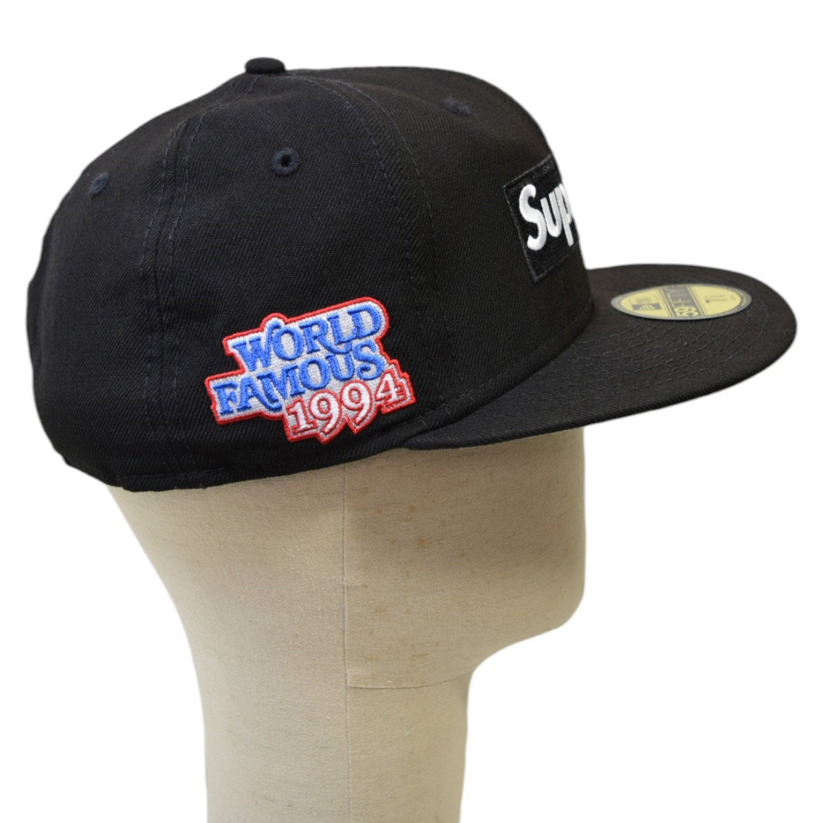 Supreme(シュプリーム) World Famous Box Logo New Eraキャップ