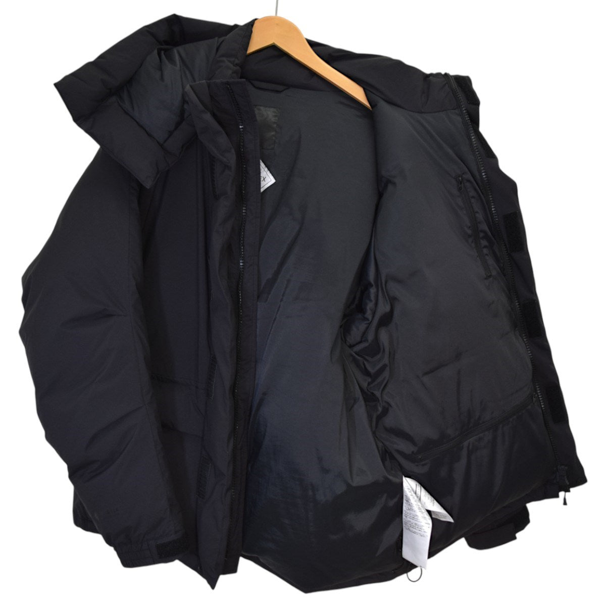 DAIWA PIER39(ダイワピア39) GORE-TEX INFINIUM EXPEDITION DOWN