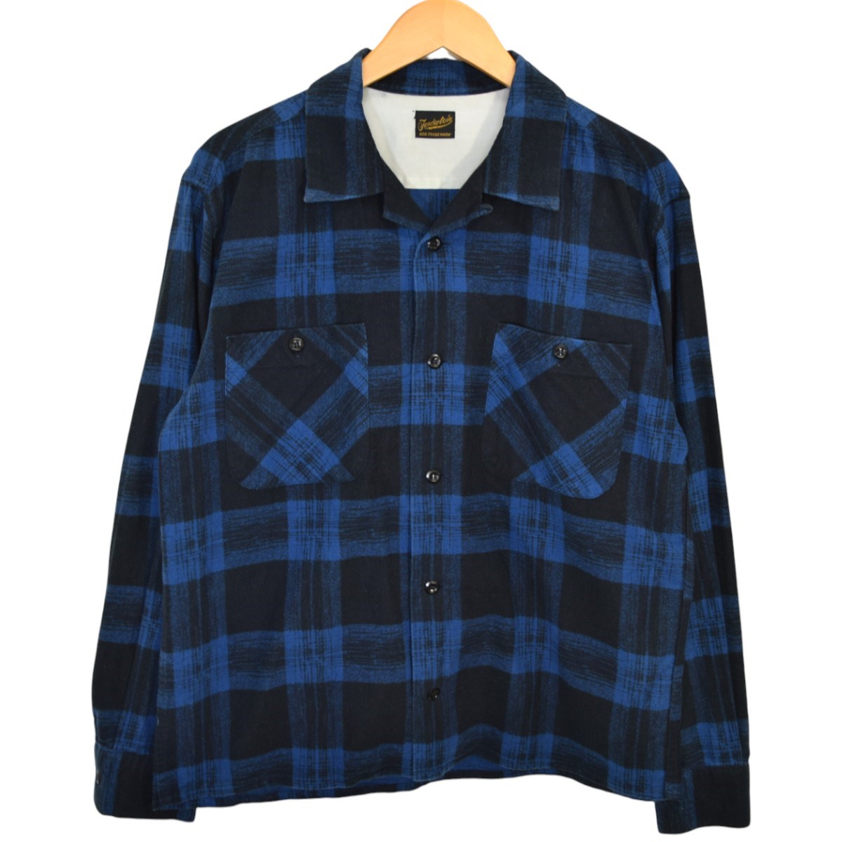 TENDERLOIN(テンダーロイン) ハイネックワッペンシャツ グリーン