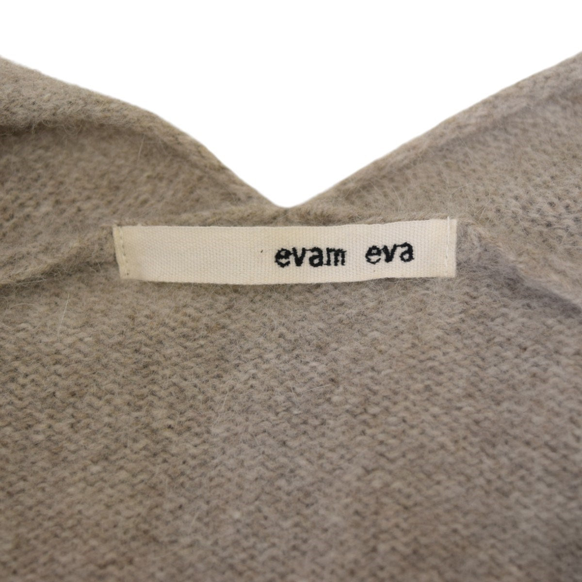 evam eva(エヴァムエヴァ) wool fox short robeニットカーディガン