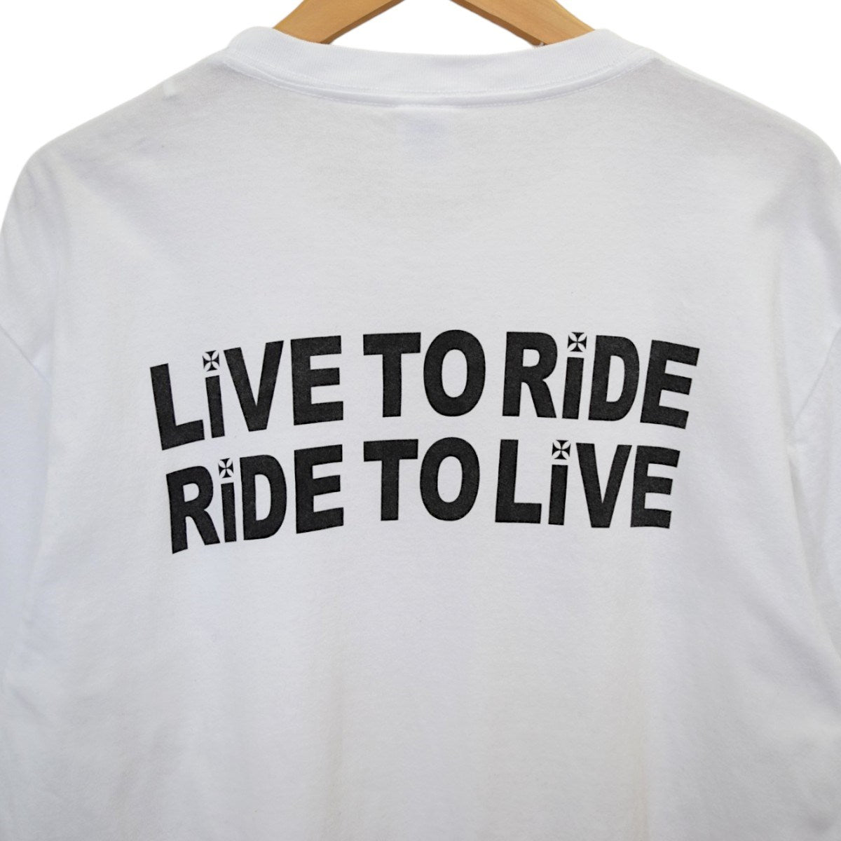 ViSE clothingプリントTシャツ