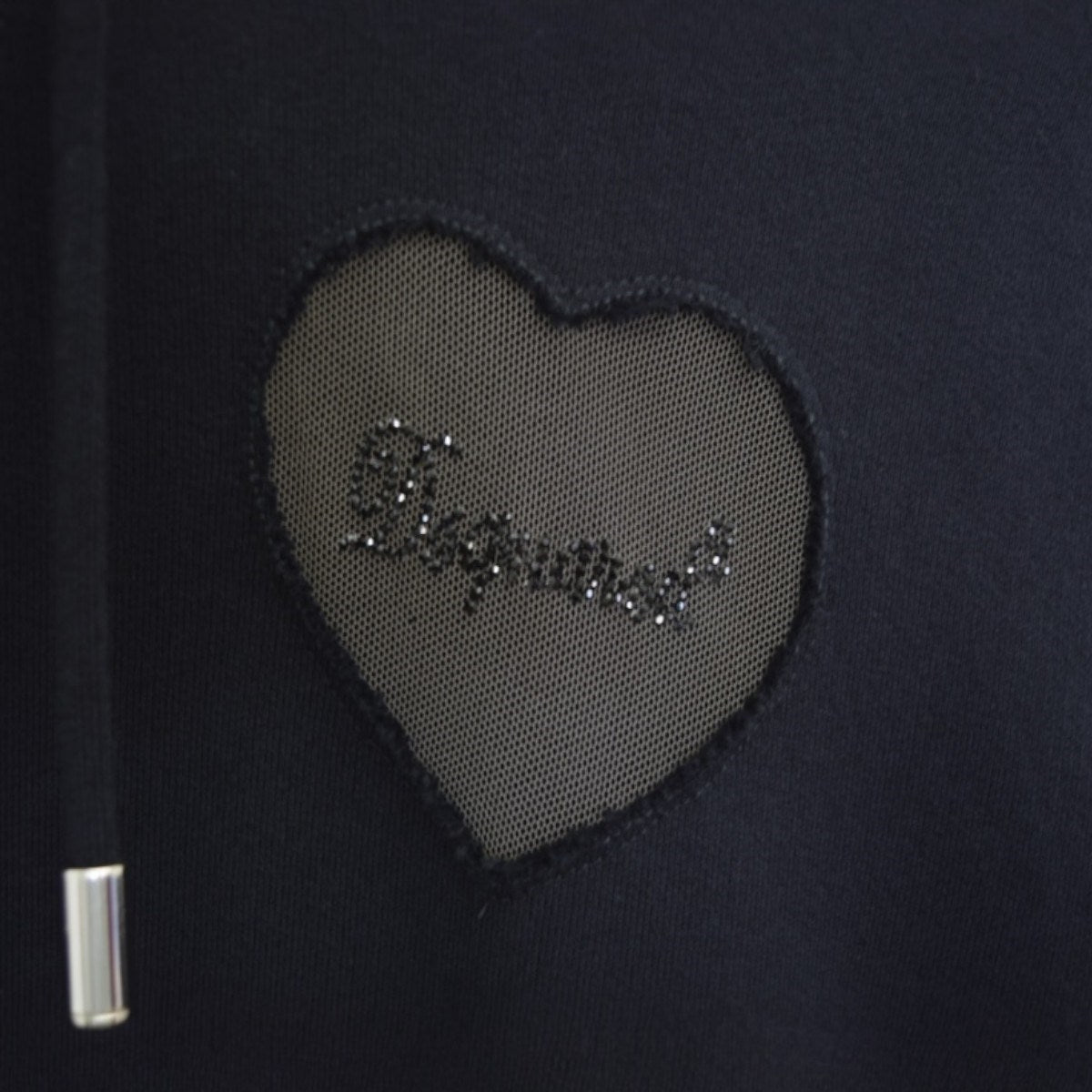 DSQUARED2 ラインストーンクロップドプルオーバーパーカー 2024AWS75GU0519 古着・中古-4枚目のアイテム画像