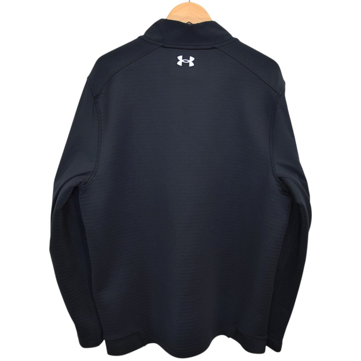 UNDER ARMOUR UAストーム デイトナ 1／2ジップ ジャケット 古着・中古-2枚目のアイテム画像