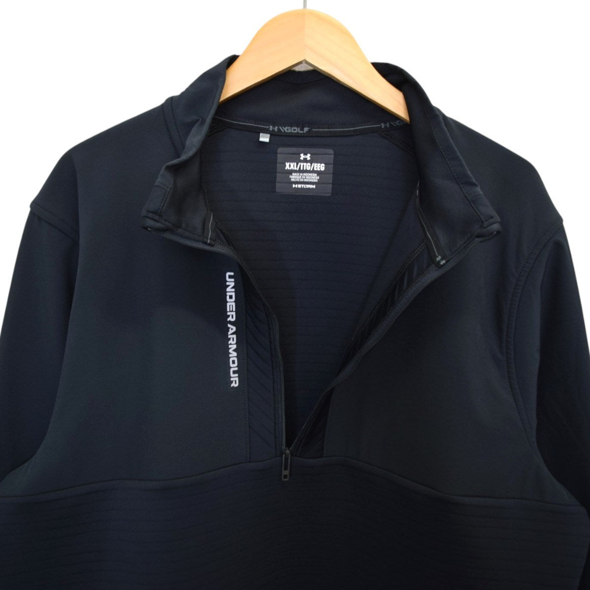 UNDER ARMOUR UAストーム デイトナ 1／2ジップ ジャケット 古着・中古-3枚目のアイテム画像