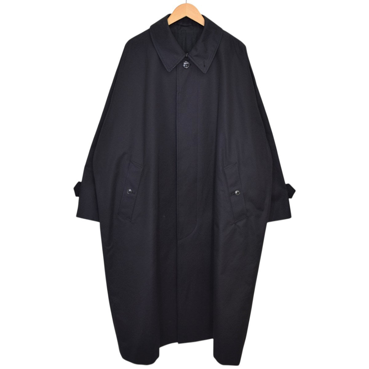 MARKAWARE HUGE SINGLE TRENCH COATステンカラーコート シングルトレンチコートA24A-06C001C 古着・中古-1枚目のアイテム画像
