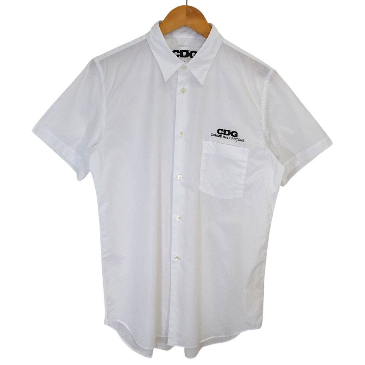 CDG CLASSIC SHIRT WITH SHORT SLEEVESロゴプリント ショートスリーブ クラシックシャツSZ-B016 古着・中古-1枚目のアイテム画像