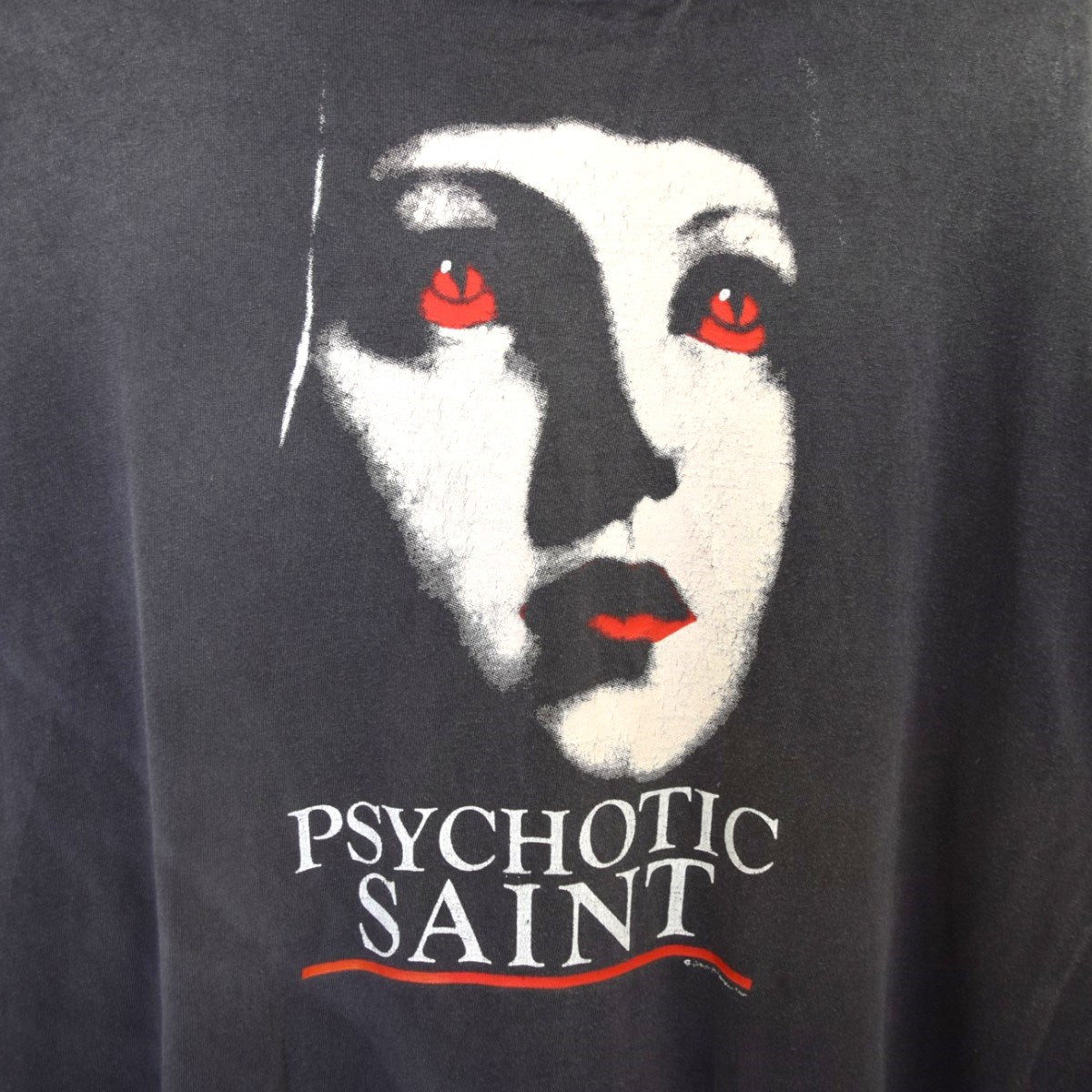 S／S TEE PSYCHOTIC SNTプリントTシャツSM-HR8-0000-004
