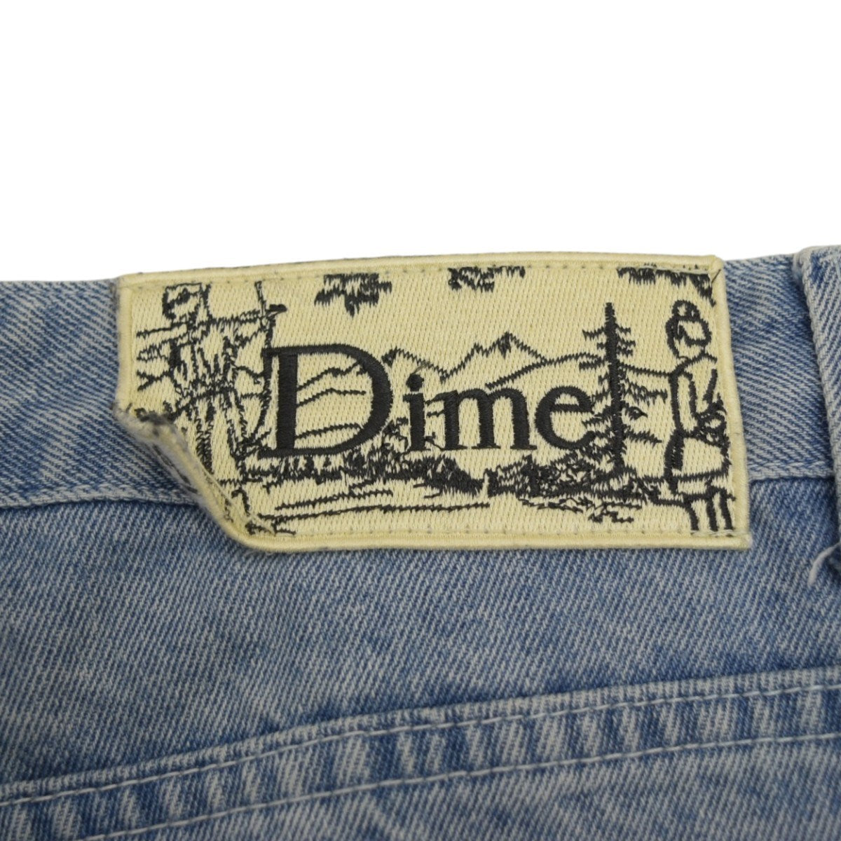 ロゴ刺繍デニムパンツ