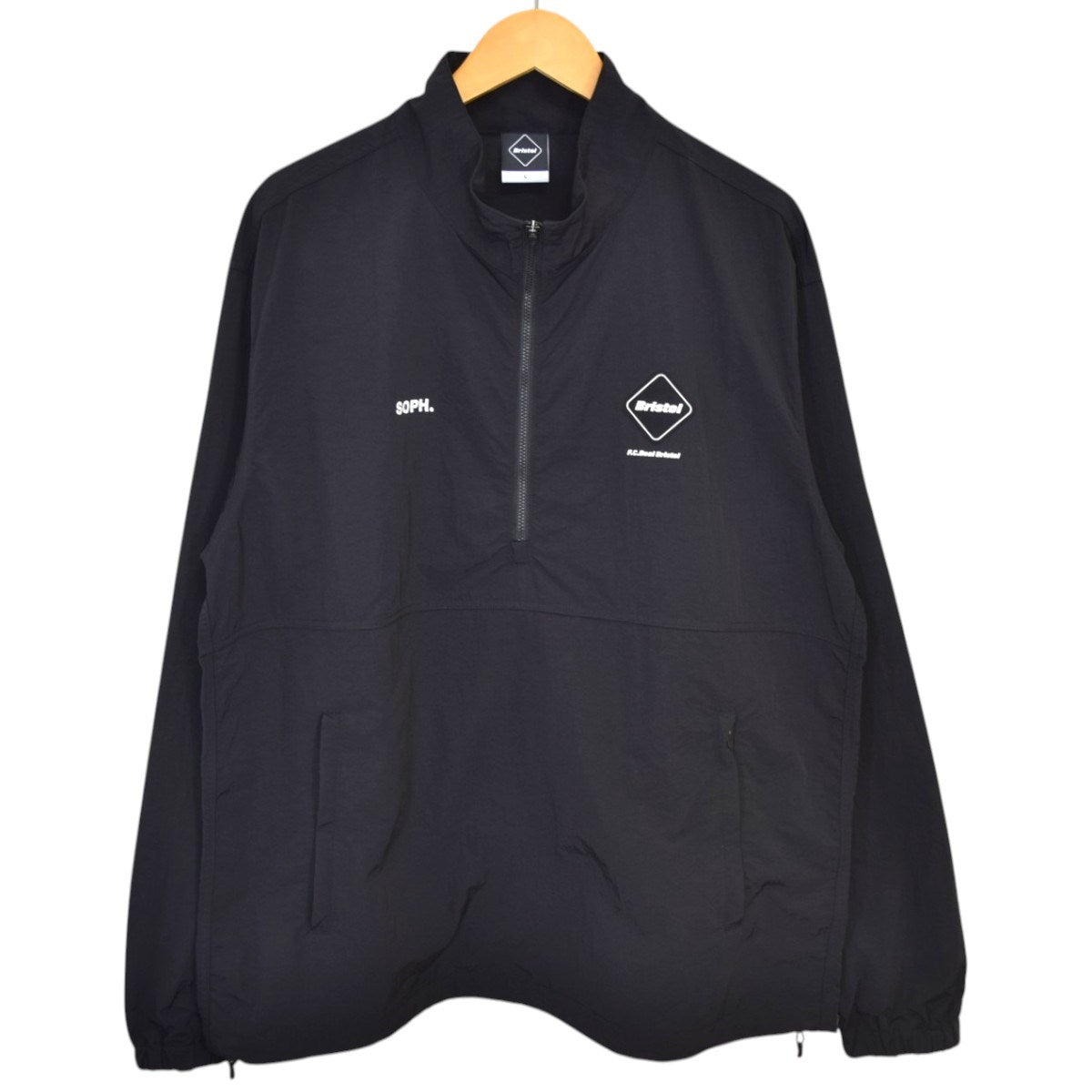 F．C．R．B．(エフシーアールビー) NYLON QUARTER-ZIP BLOUSON