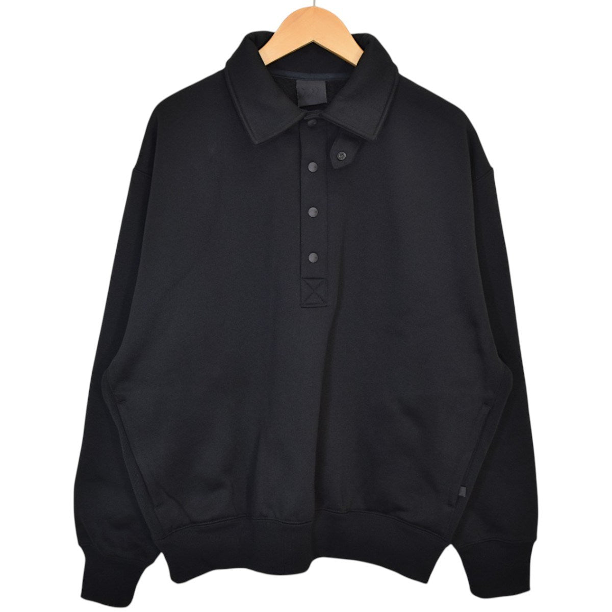 TECH SWEAT SNAP PULLOVERスナップボタンスウェットシャツBE-53024W