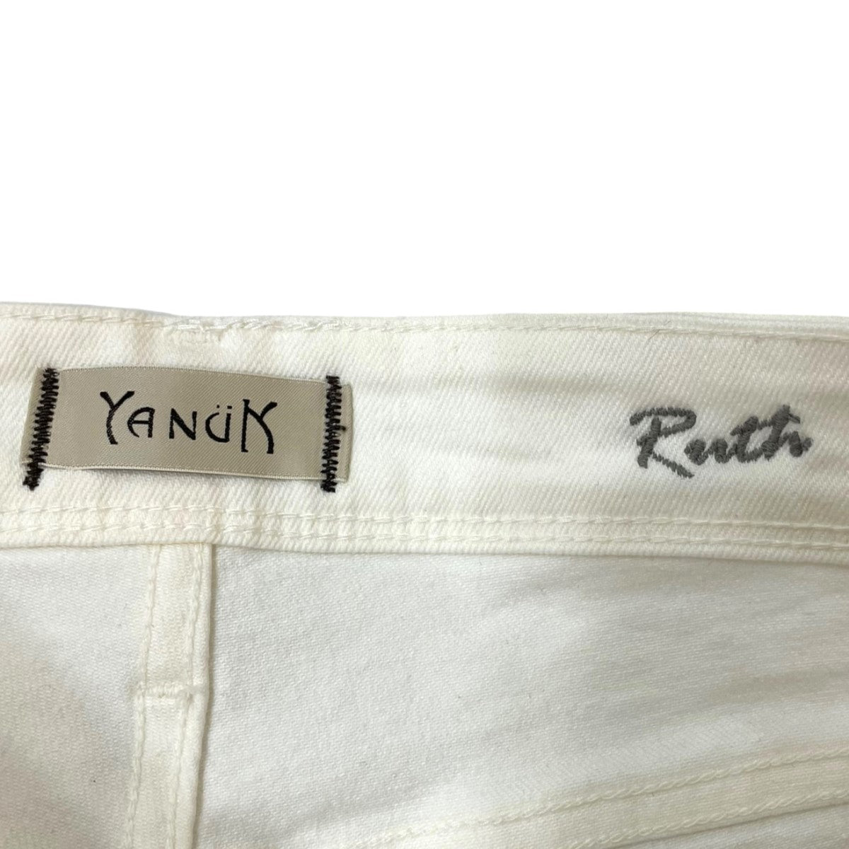 YANUK(ヤヌーク) Spill Proof スリムテーパードパンツ RUTH