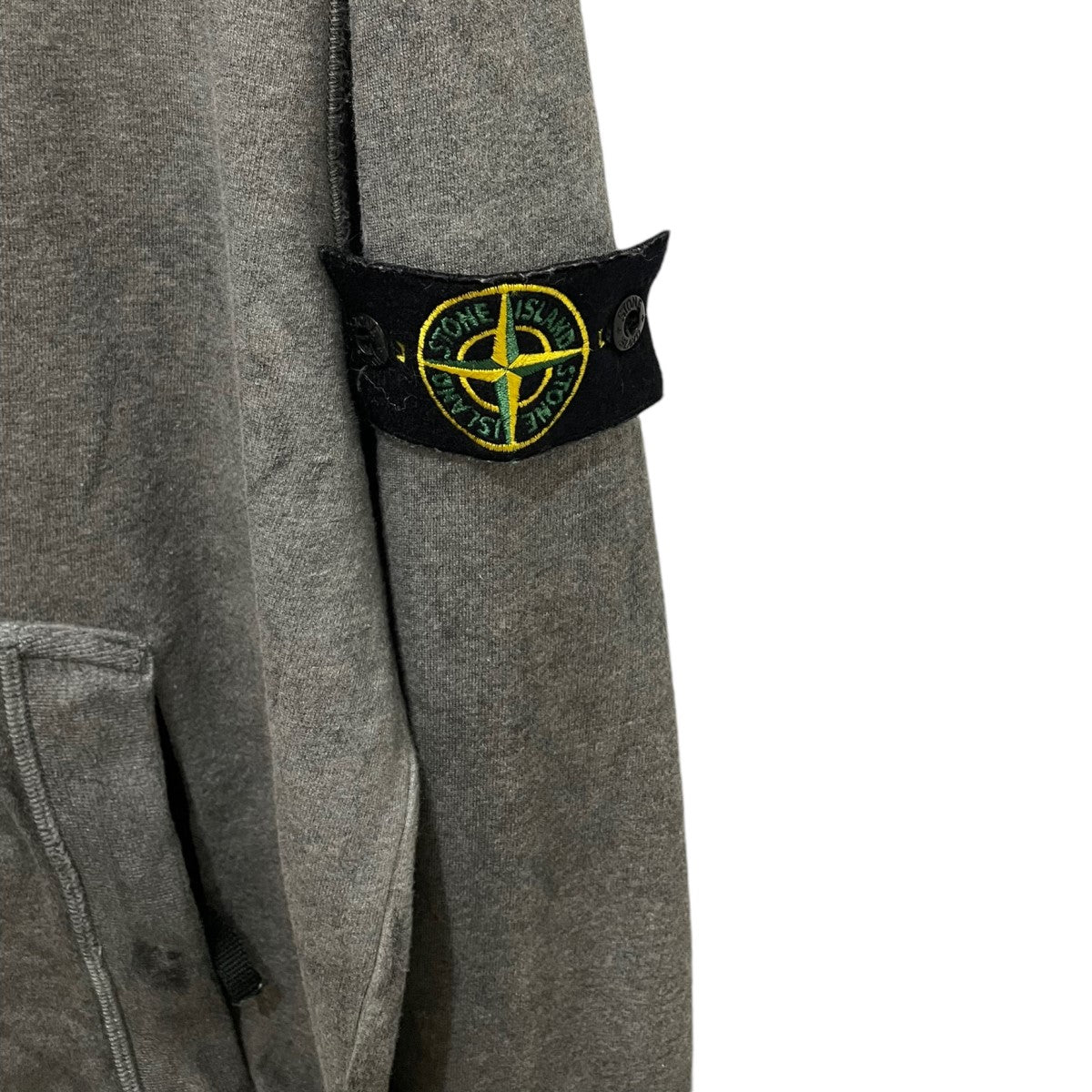 STONE ISLAND(ストーンアイランド) ダストカラー加工 コットン スウェットパーカ741562090