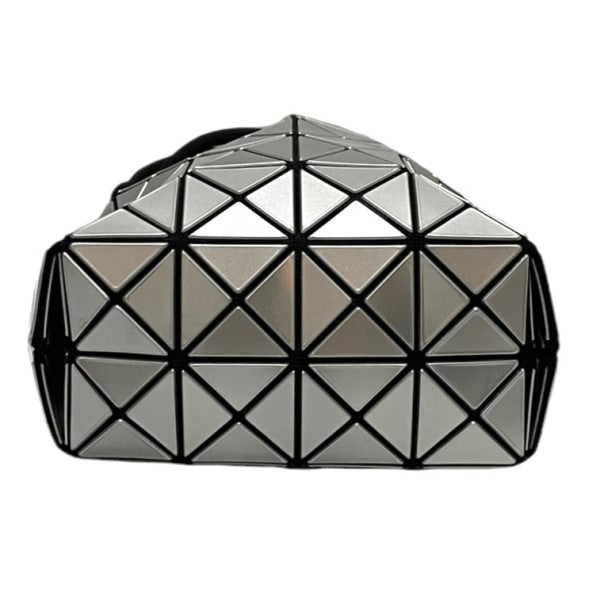 BAO BAO ISSEY MIYAKE(バオバオイッセイミヤケ) 巾着ショルダーバッグ シルバー｜【公式】カインドオルオンライン  ブランド古着・中古通販【kindal】