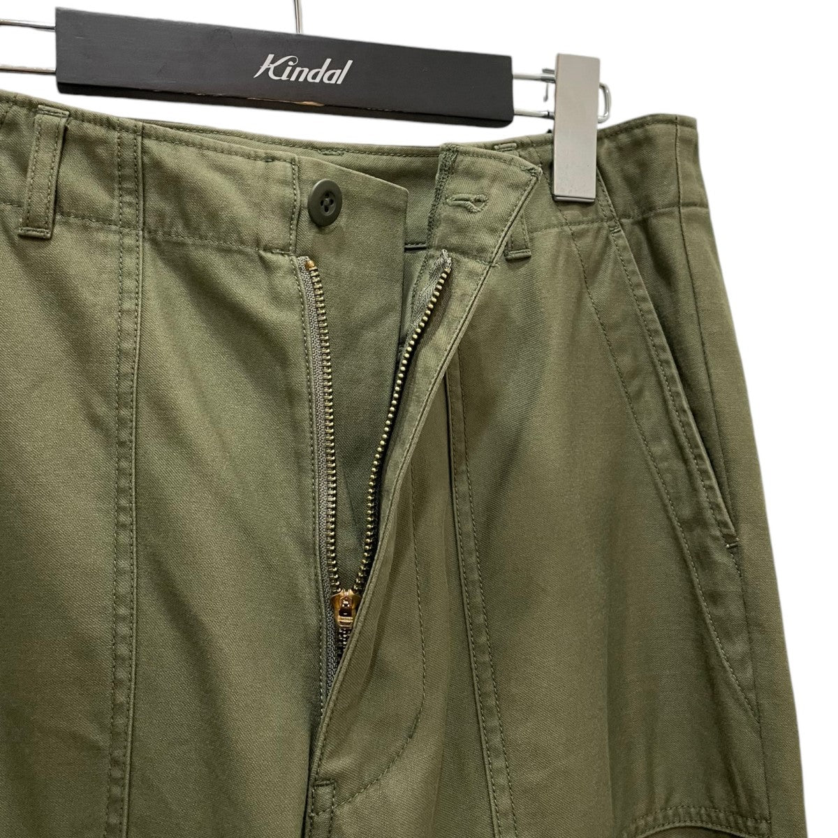 Deuxieme Classe（ドゥーズィエムクラス）の「Baker military