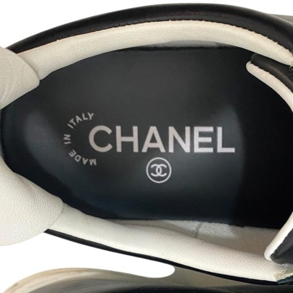 CHANEL(シャネル) クラシックラインレザースニーカーG34085