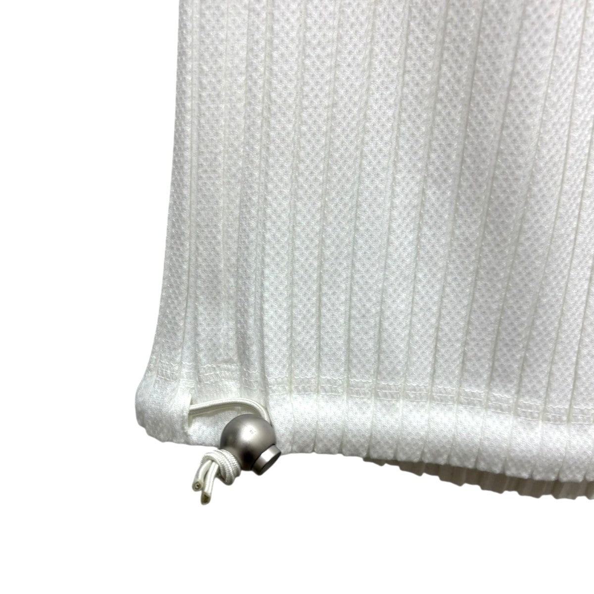 ⭐︎おこげアルパカ ！！！ ★美品★ISSEY MIYAKE プリーツ ISSEY MIYAKE - イッセイミヤケ プリーツ シルク混 カットソー