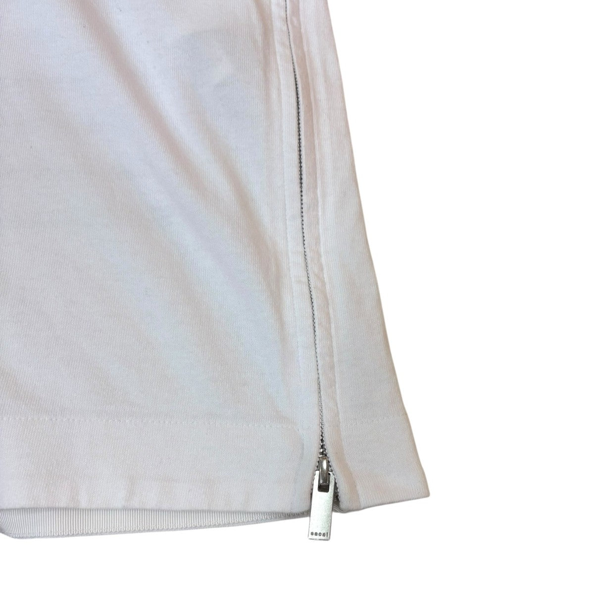 sacai NEW YORK TIMES Truth TEE18-04000 古着・中古-4枚目のアイテム画像