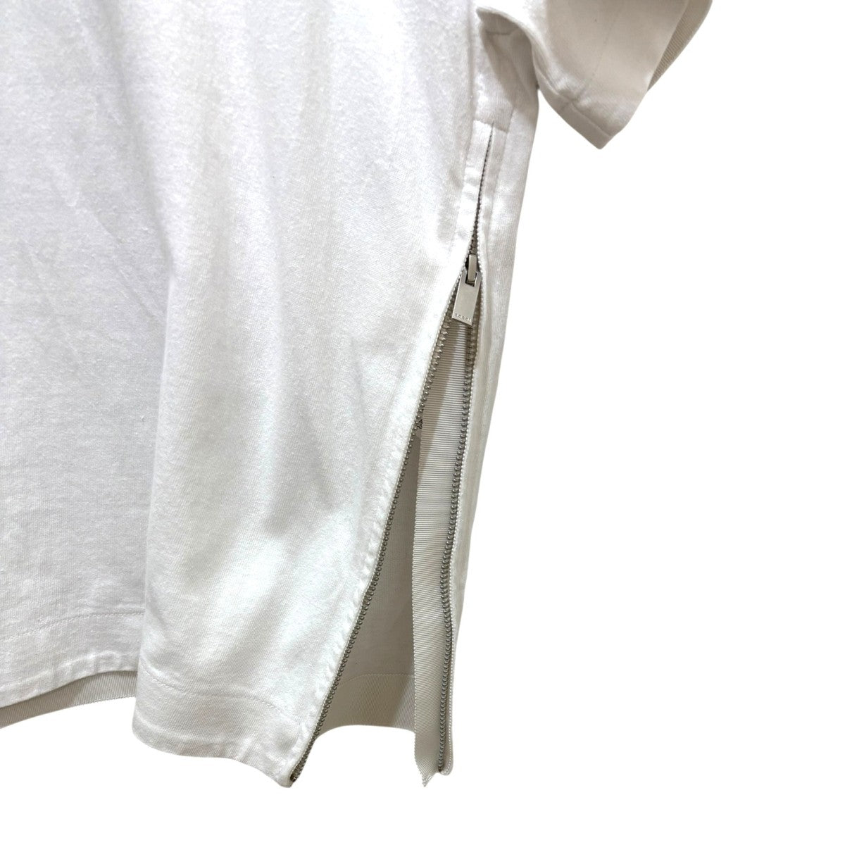 sacai NEW YORK TIMES Truth TEE18-04000 古着・中古-5枚目のアイテム画像