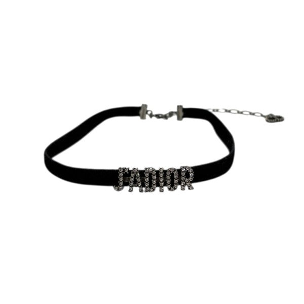 DIOR(ディオール) JADIORベロアチョーカー ブラック｜【公式】カインド